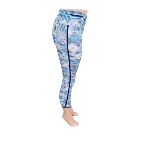 Lululemon Real Quick Tight Blurry Belle Multi Hero Blue Size 4 – Luxtreme Crop - Picture 13 of 16